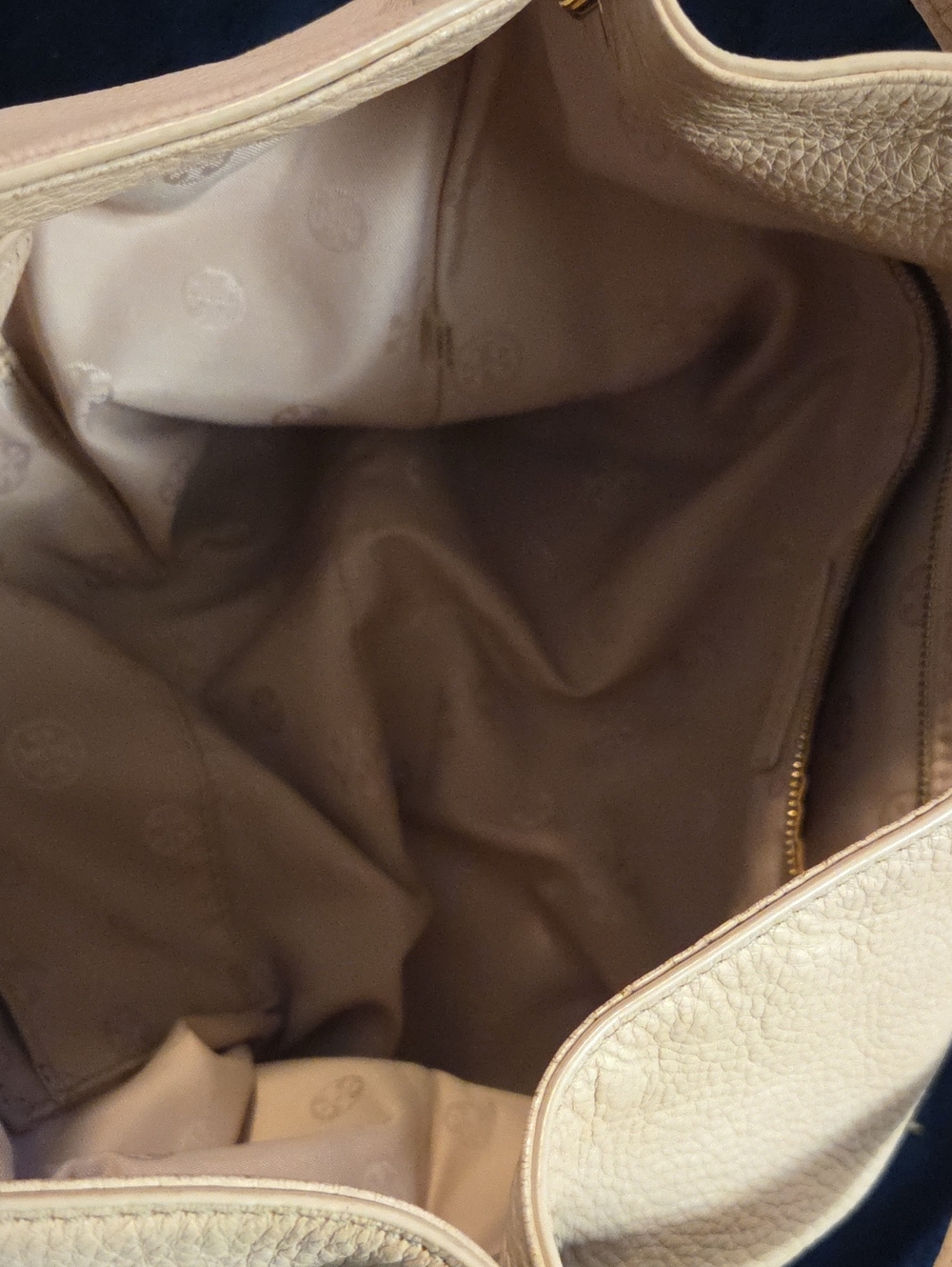 Tory Burch Tote Leather Bag - Picture 8 of 10